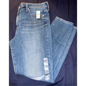 Brand New Gap Denim High Rise Legging 12/31R